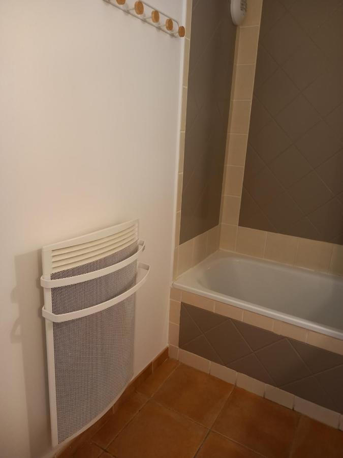 Appartement Cosy Pour Un Sejour Bien-Etre Climatise Saumane-de-Vaucluse المظهر الخارجي الصورة