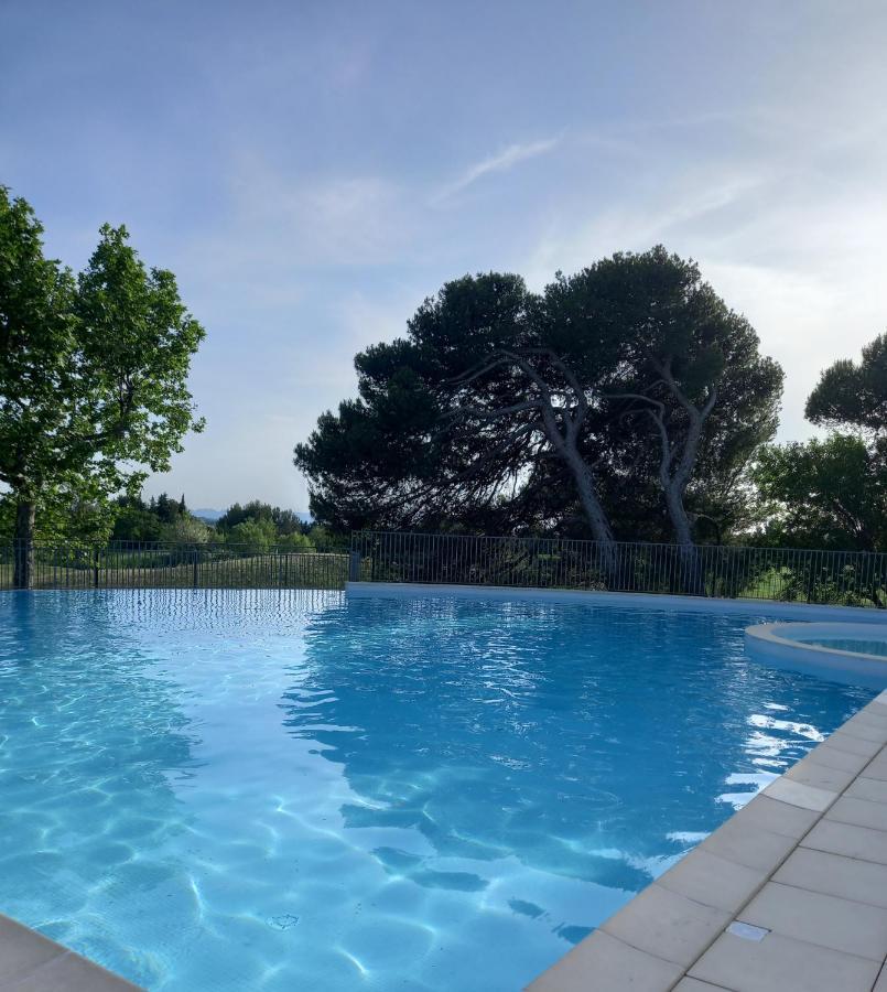 Appartement Cosy Pour Un Sejour Bien-Etre Climatise Saumane-de-Vaucluse المظهر الخارجي الصورة